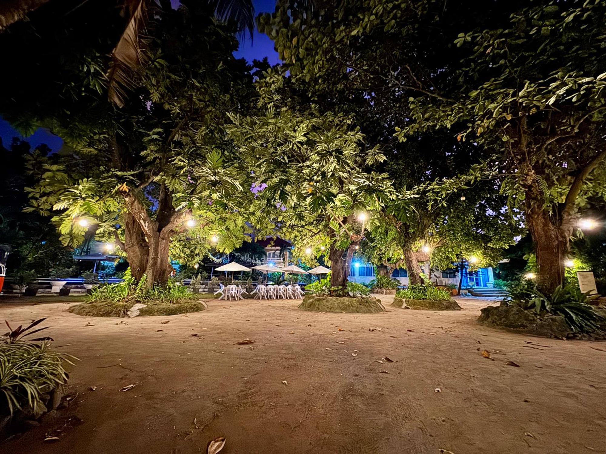 Casa Pilar Beach Resort Manoc-Manoc Exterior foto