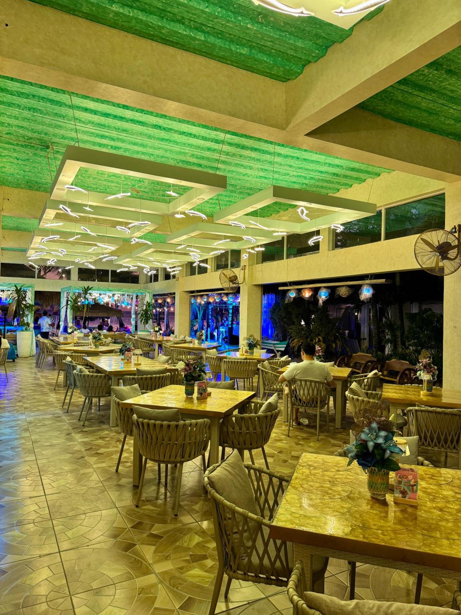 Casa Pilar Beach Resort Manoc-Manoc Exterior foto