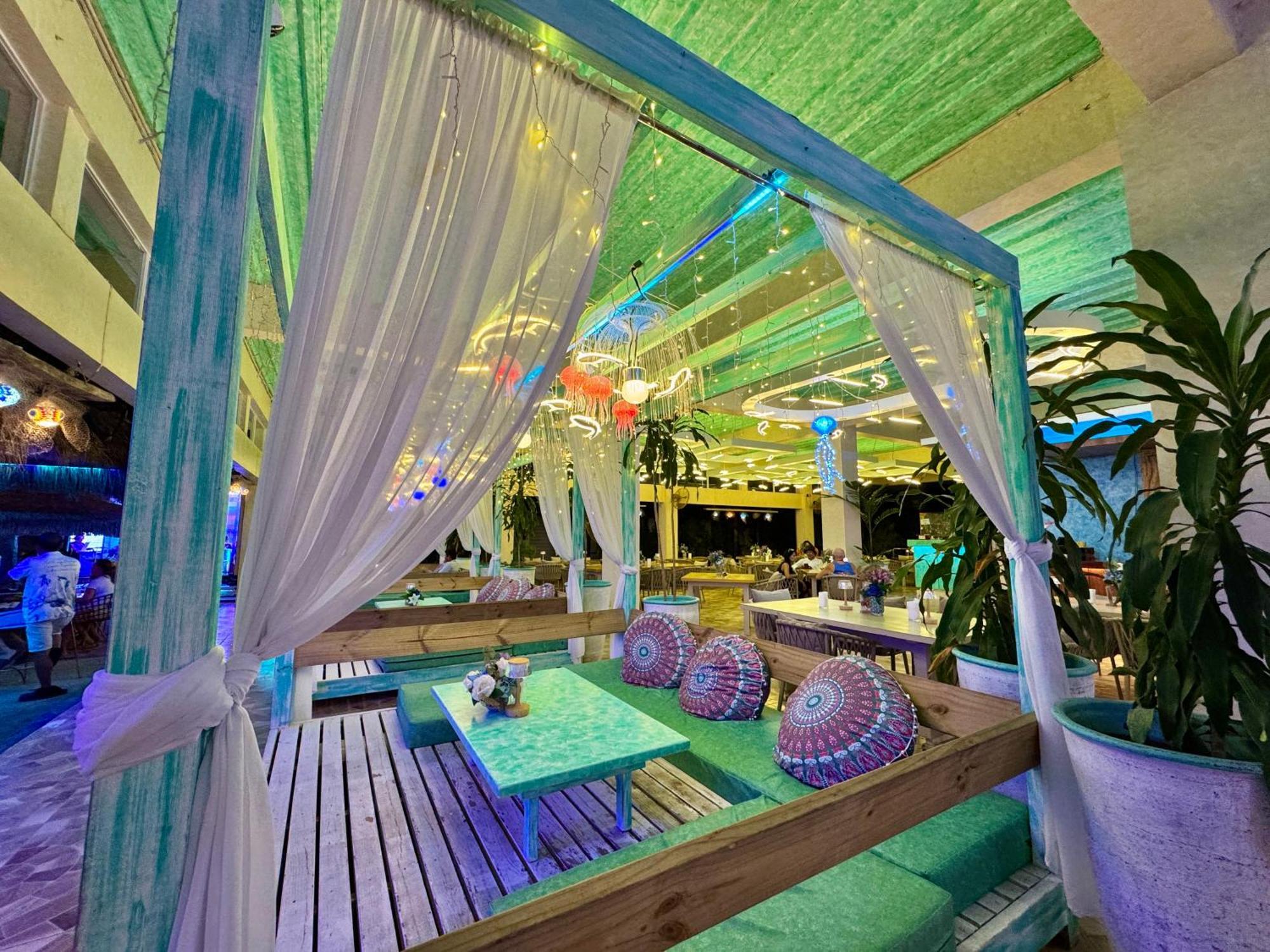 Casa Pilar Beach Resort Manoc-Manoc Exterior foto