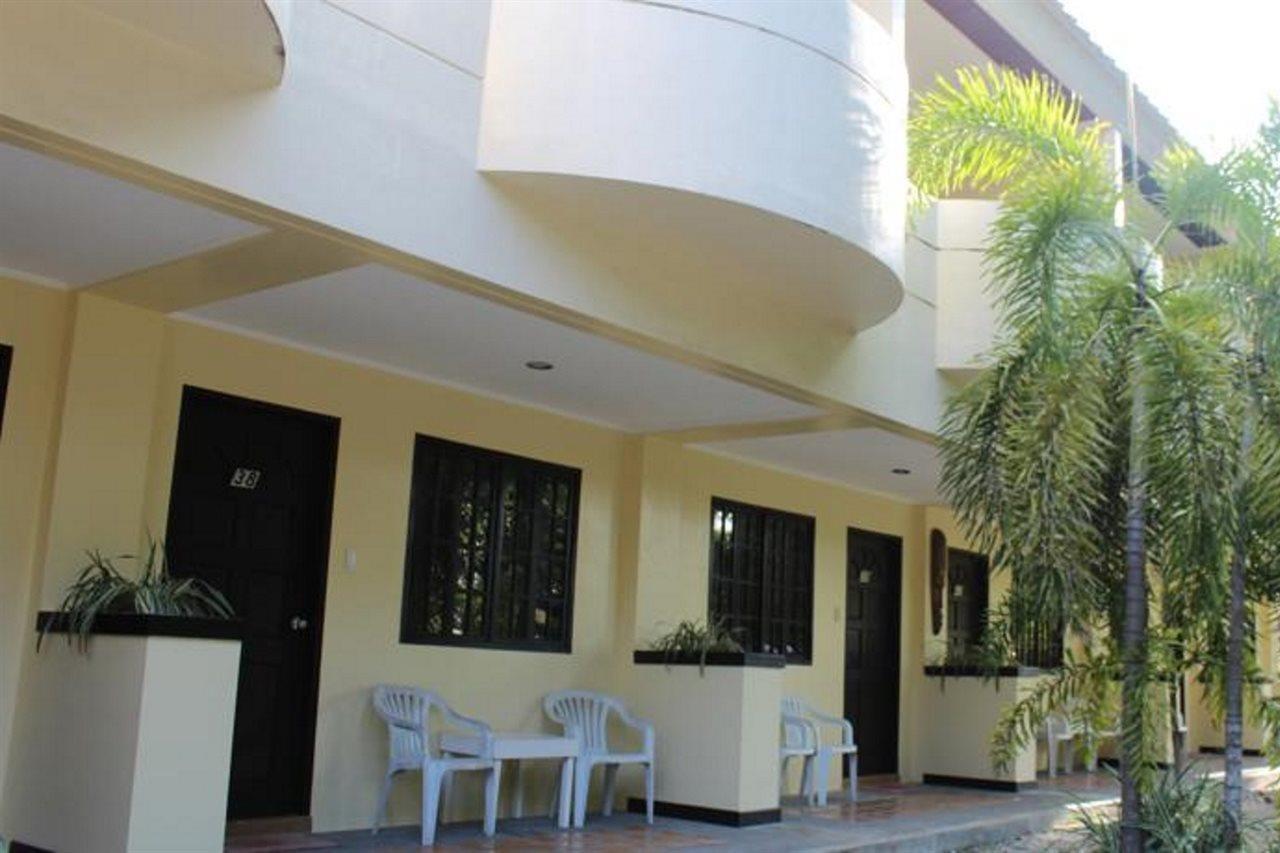 Casa Pilar Beach Resort Manoc-Manoc Exterior foto